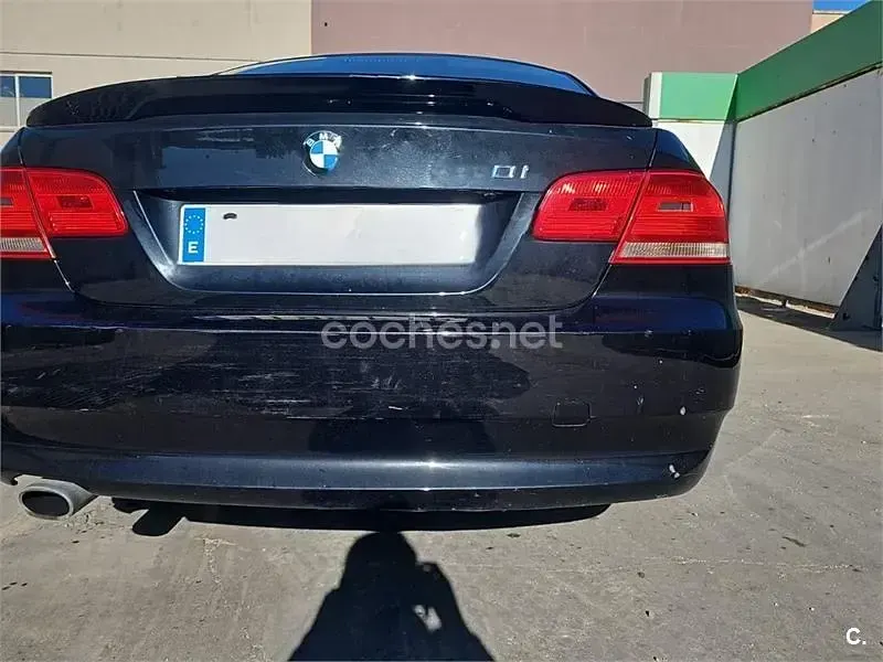 Usado BMW 320 170 CV (125 kW) 2007 Negro Coupe