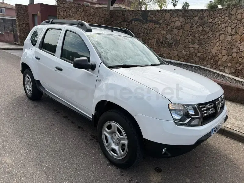 Usado Dacia Duster Comfort 115 CV (84 kW) 2018 Blanco SUV