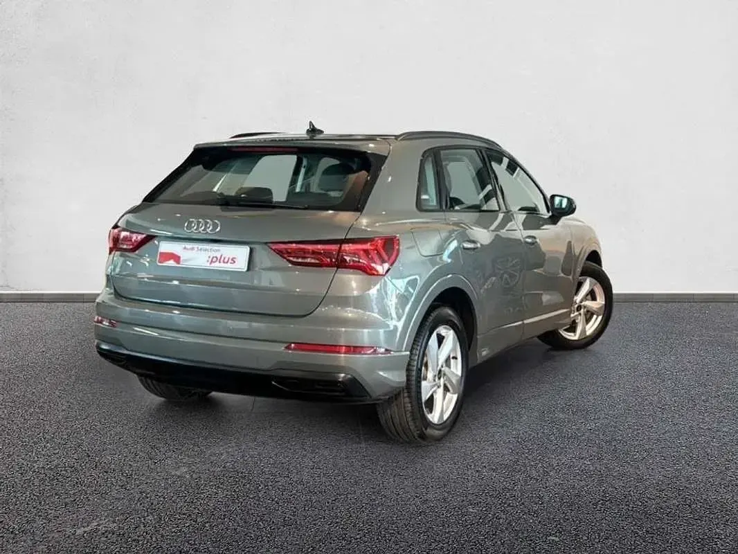 Usado Audi Q3 Advanced 150 CV (110 kW) 2024 Gris SUV