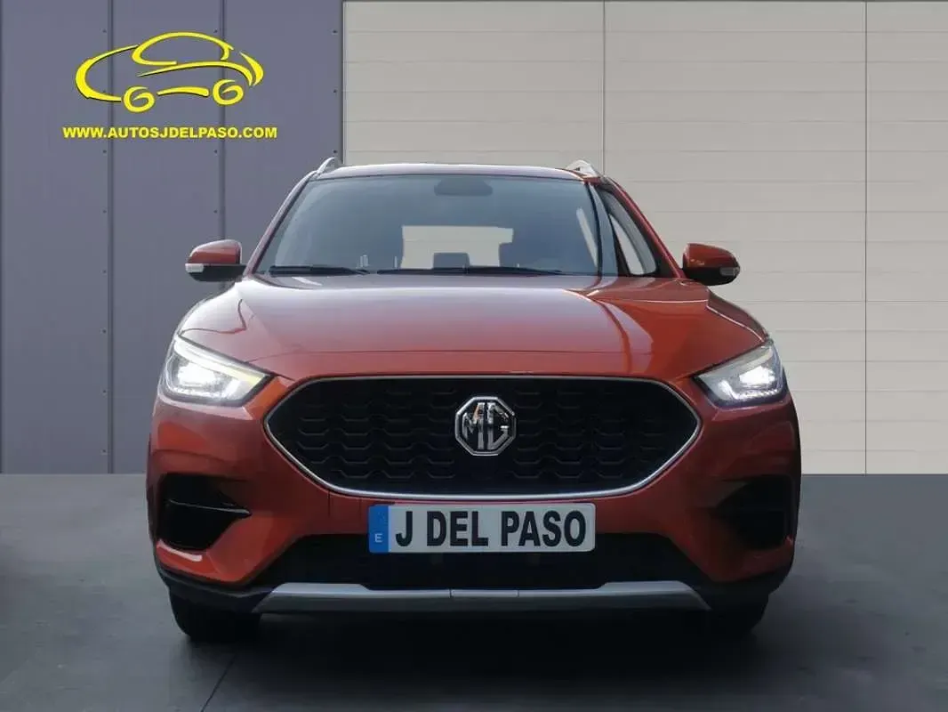 Usado MG ZS Comfort 106 CV (77 kW) 2022 Naranja SUV