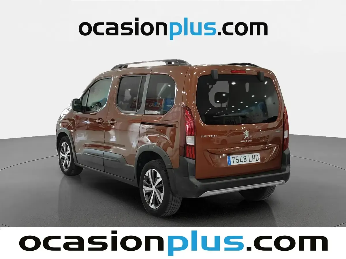 Begagnad Peugeot Rifter GT-line 100 HK (73 kW) 2020 Brun Minibuss