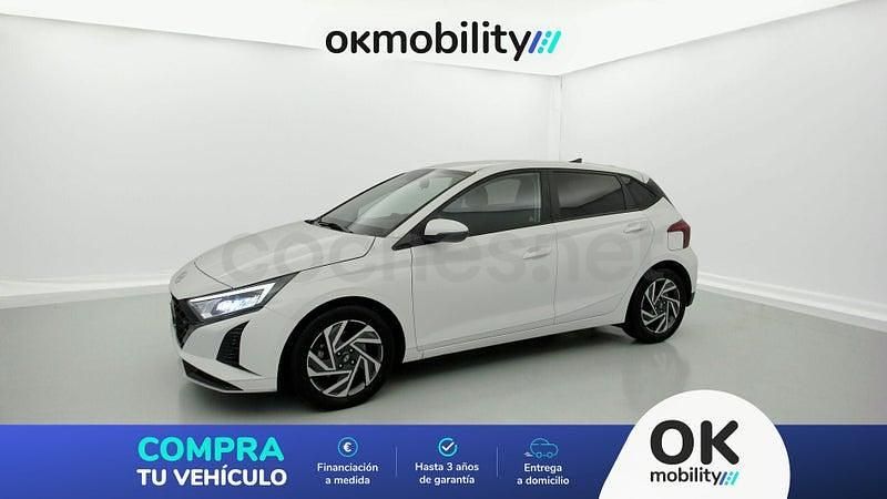 Usado Hyundai i20 100 CV (73 kW) 2024 Blanco Utilitario
