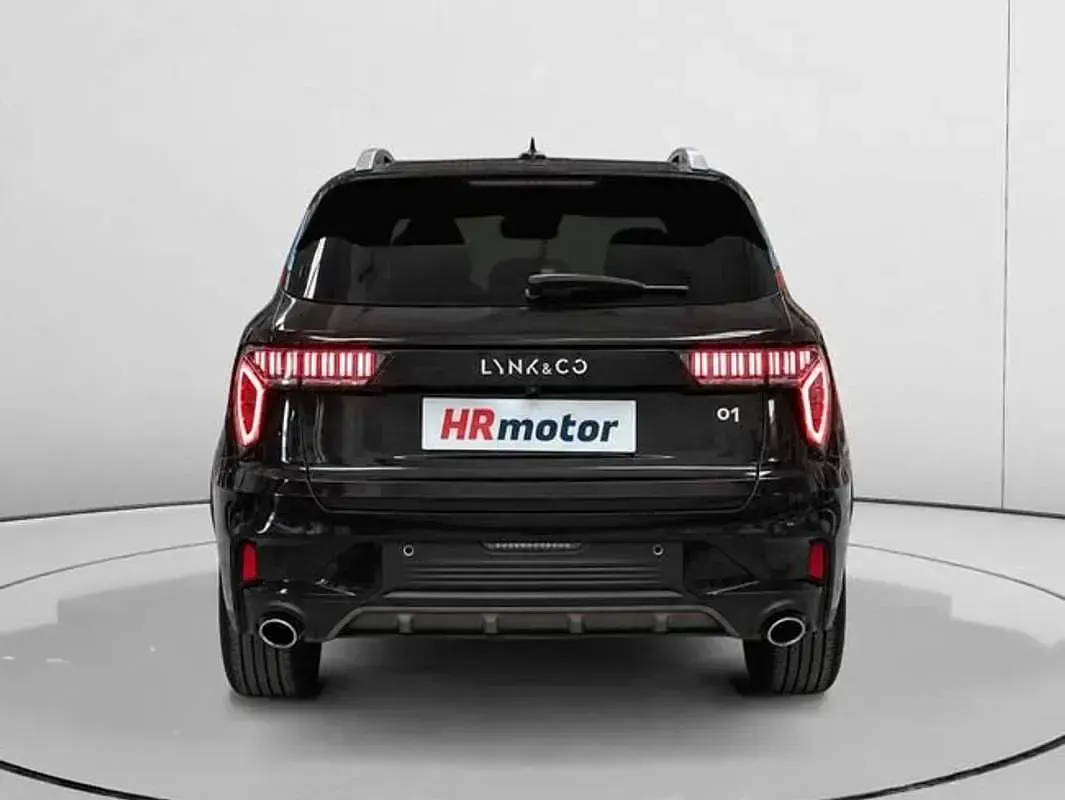 Usado Lynk & Co 01 261 CV (191 kW) 2024 Negro SUV