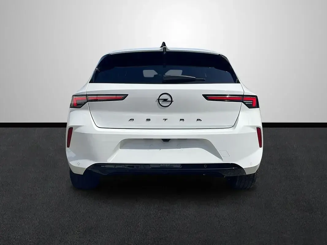 Nuevo Opel Astra 130 CV (95 kW) 2025 Blanco Utilitario