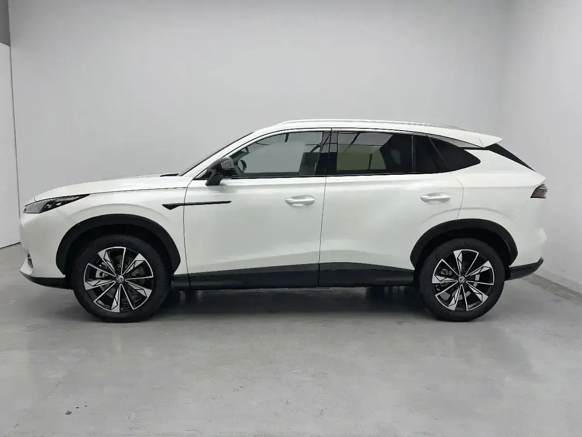 Usado MG HS Comfort 270 CV (198 kW) 2025 Blanco SUV