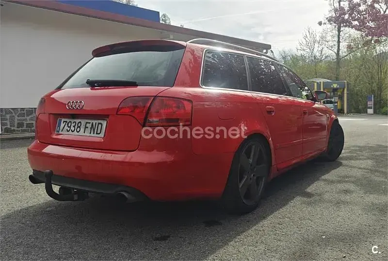 Usado Audi A4 S-Line 170 CV (125 kW) 2007 Rojo Familiar