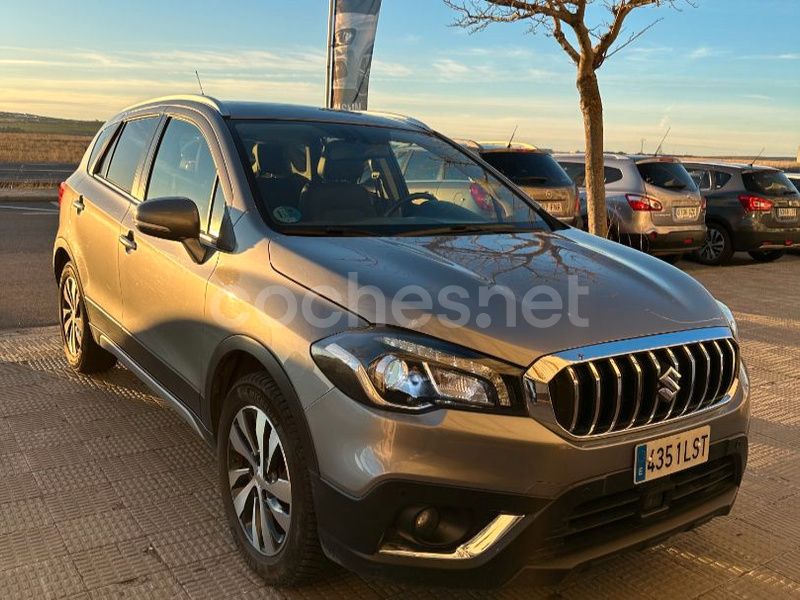 Gris / plata Usado 2021 Suzuki SX4 S-Cross GLX SUV | 14.500 € (Caro) - Imagen 1/4