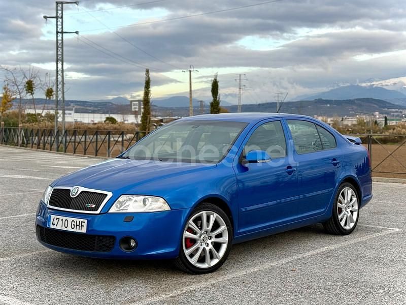 Usado Skoda Octavia RS 170 CV (125 kW) 2008 Azul Berlina