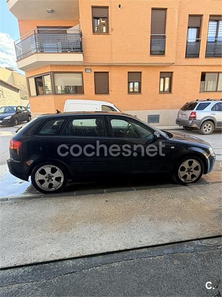 Usado Audi A3 Attraction 140 CV (102 kW) 2006 Negro Utilitario