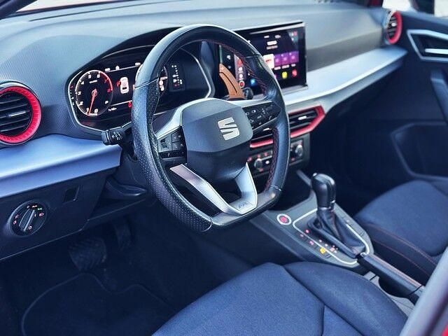 Usado Seat Ibiza FR 150 CV (110 kW) 2022 Rojo Utilitario