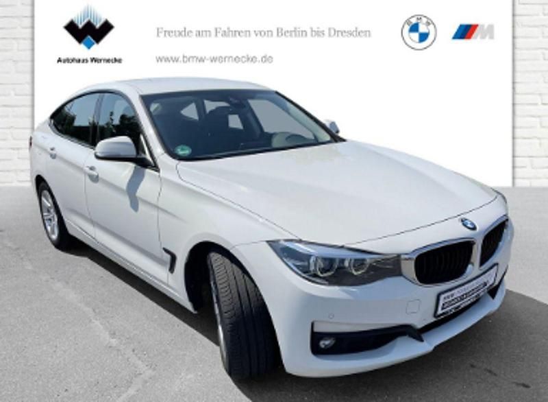 Usado BMW 320 184 CV (135 kW) 2019 Blanco metalizado Berlina