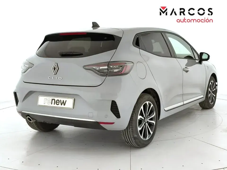 Usado Renault Clio Techno 100 CV (73 kW) 2025 Utilitario