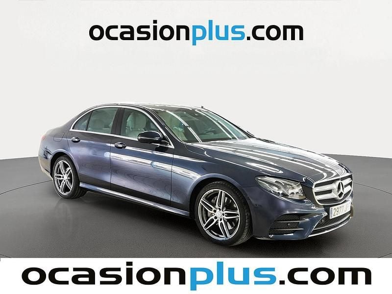 Usado Mercedes E200 184 CV (135 kW) 2016 Azul Berlina