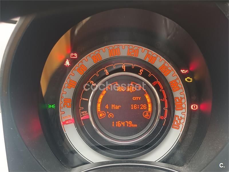 Usado Fiat 500 Lounge 69 CV (50 kW) 2017 Blanco Berlina