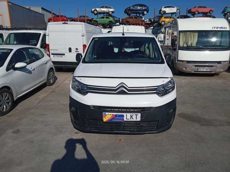 Blanco Usado 2020 Citroën Berlingo Live Monovolumen | 6900 € - Imagen 1/4