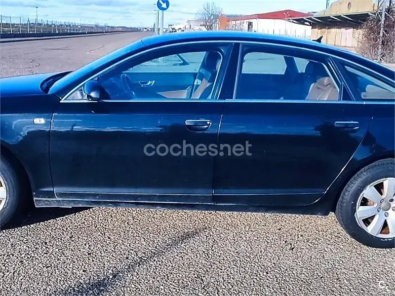 Usado Audi A6 180 CV (132 kW) 2006 Marrón Berlina