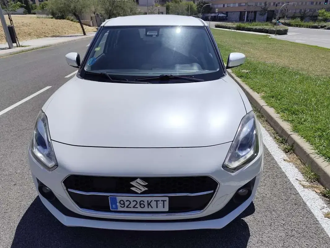 Usado Suzuki Swift GLX 90 CV (66 kW) 2019 Blanco Utilitario