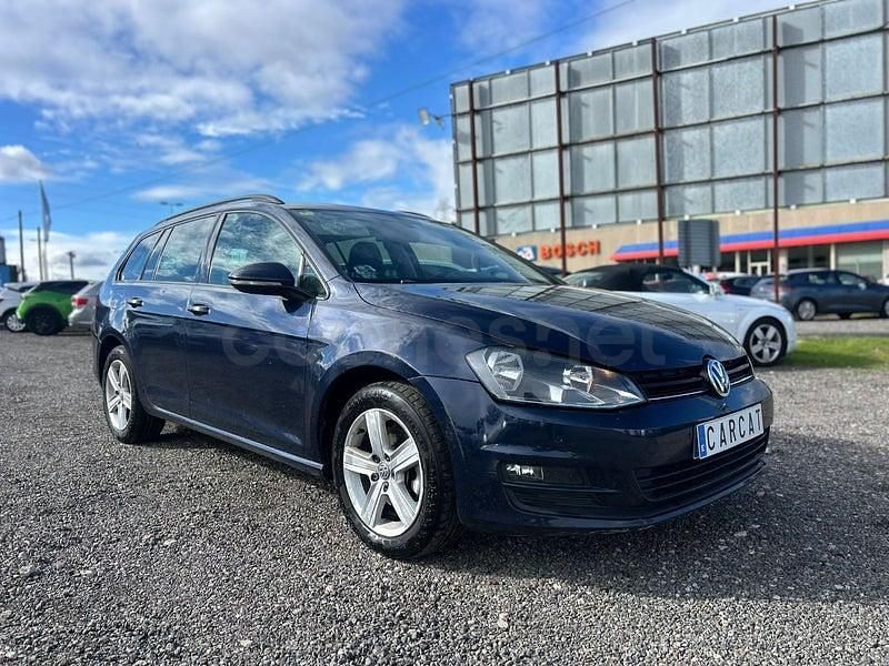 Usado VW Golf VII Advance 105 CV (77 kW) 2015 Azul Familiar
