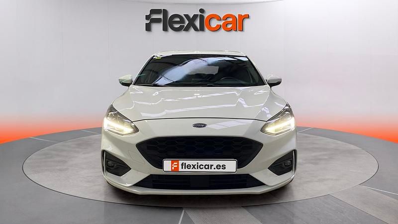 Usado Ford Focus ST-Line 125 CV (91 kW) 2020 Blanco Utilitario