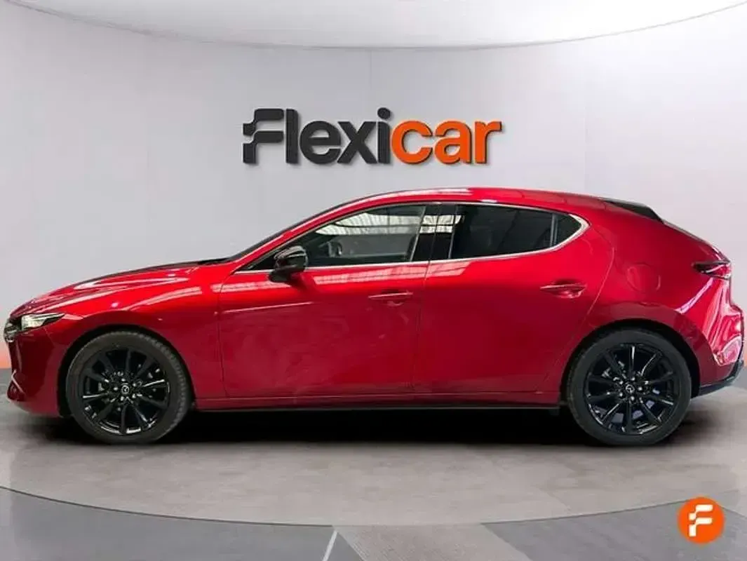 Usado Mazda 3 122 CV (89 kW) 2022 Rojo Berlina