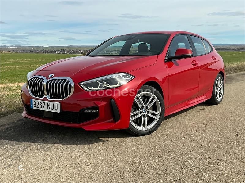 Usado BMW 120 Comfort Edition 190 CV (139 kW) 2021 Rojo Utilitario