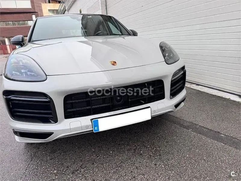 Usado Porsche Cayenne 460 CV (338 kW) 2021 Blanco SUV