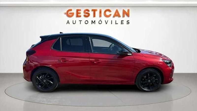 Usado Opel Corsa GS Line 101 CV (74 kW) 2022 Rojo Utilitario