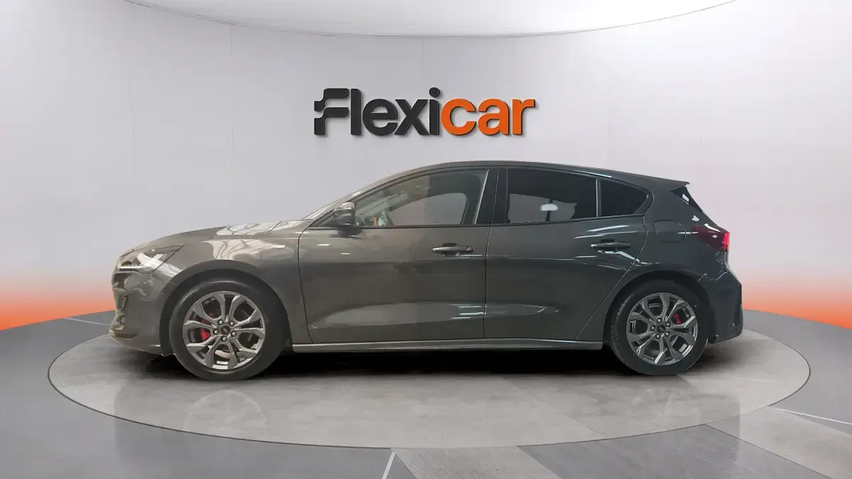 Usado Ford Focus ST-Line 125 CV (91 kW) 2022 Azul Berlina