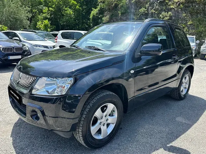 Usado Suzuki Grand Vitara 129 CV (94 kW) 2006 Negro SUV