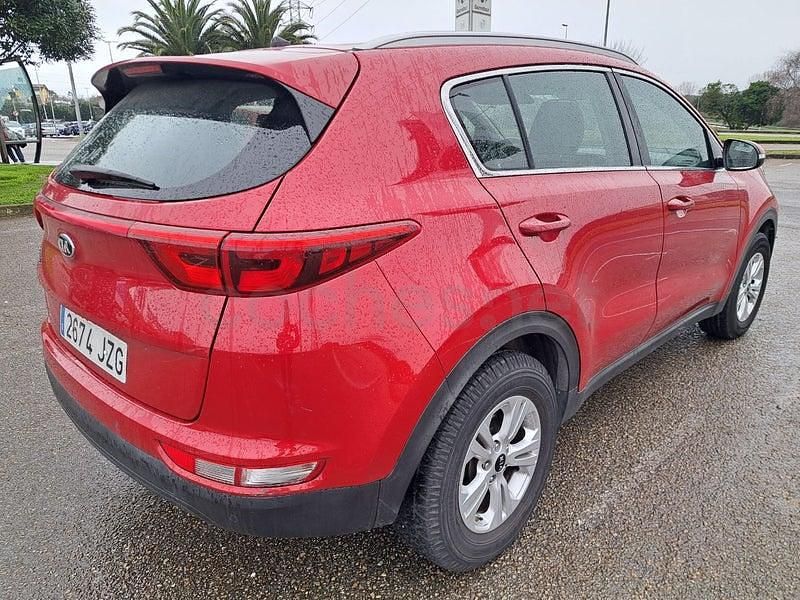 Usado Kia Sportage 132 CV (97 kW) 2017 Granate SUV