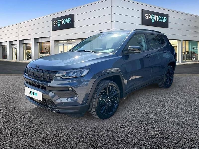 Usado Jeep Compass Night Eagle 131 CV (96 kW) 2022 Azul SUV