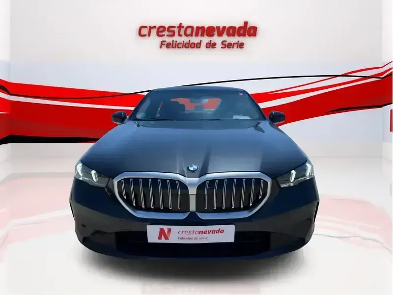 Usado BMW 520 Comfort Edition 208 CV (152 kW) 2025 Negro Berlina
