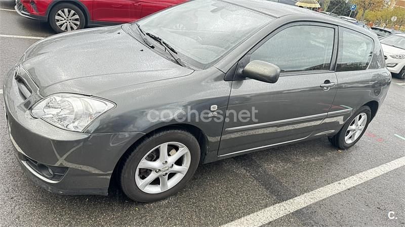 Usado Toyota Corolla Terra 116 CV (85 kW) 2006 Verde Berlina