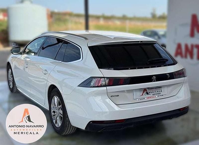 Usado Peugeot 508 SW Active 131 CV (96 kW) 2021 Blanco Familiar