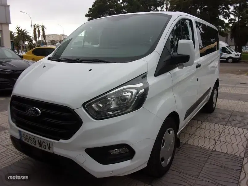 Usado Ford Transit Trend 130 CV (95 kW) 2023 Blanco Van