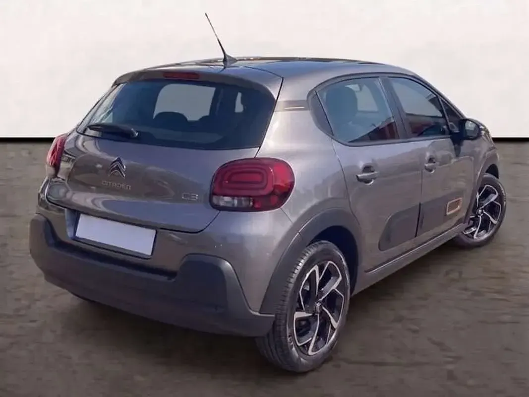 Usado Citroën C3 PureTech 82 CV (60 kW) 2023 Gris Utilitario