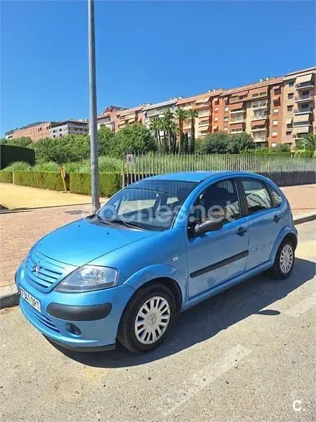 Usado Citroën C3 Furio 75 CV (55 kW) 2005 Azul Berlina