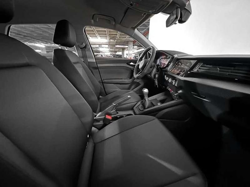 Usado Audi A1 Sportback 95 CV (69 kW) 2022 Negro Utilitario