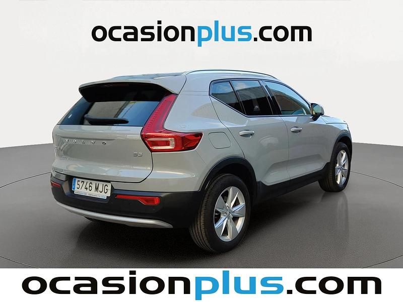 Usado Volvo XC40 Core 163 CV (119 kW) 2023 Gris SUV