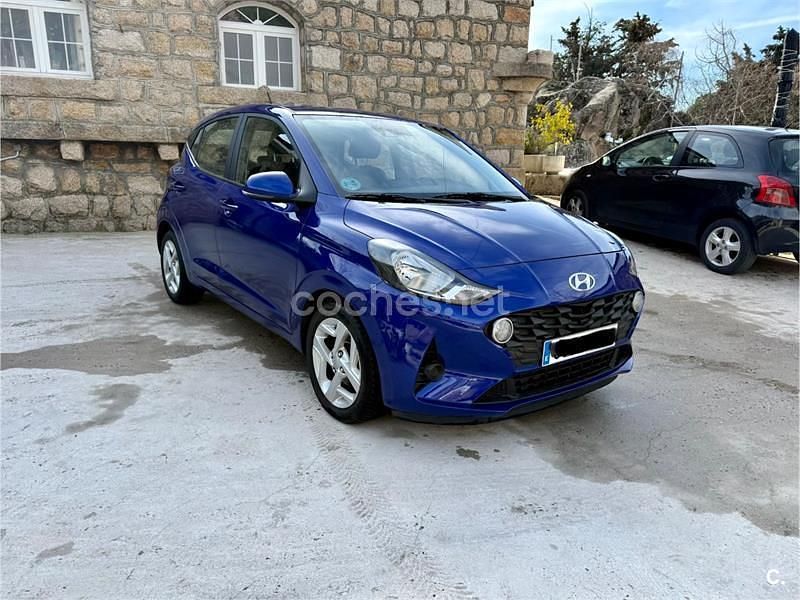 Usado Hyundai i10 67 CV (49 kW) 2023 Azul Utilitario