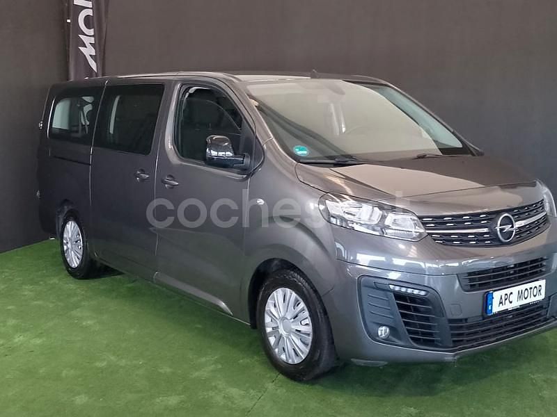 Gris / plata Usado 2022 Opel Vivaro Monovolumen | 23.500 € (Caro) - Imagen 1/4