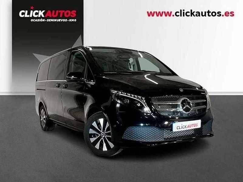 Usado Mercedes 220 Avantgarde 163 CV (119 kW) 2023 Negro Monovolumen