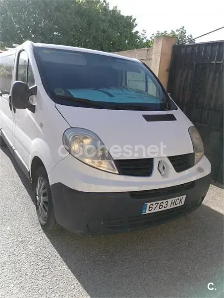 Usado Renault Trafic Equilibre 150 CV (110 kW) 2026 Blanco Monovolumen