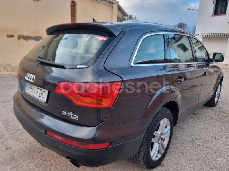 Marrón Usado 2006 Audi Q7 SUV | 6950 € (Un poco caro) - Imagen 1/4