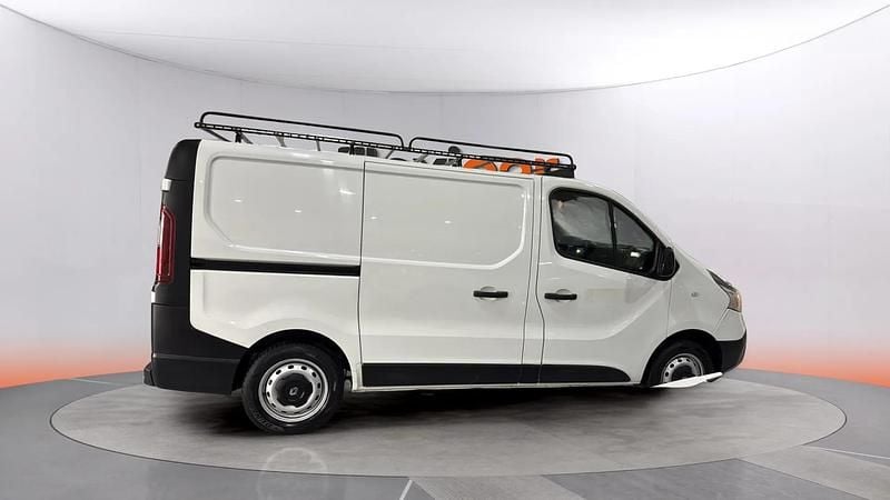 Używany Renault Trafic Business 120 KM (88 kW) 2019 Biały Minivan