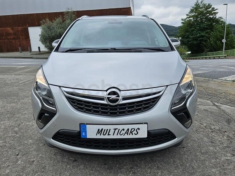 Usado Opel Zafira Family 125 CV (91 kW) 2015 Gris / plata Monovolumen