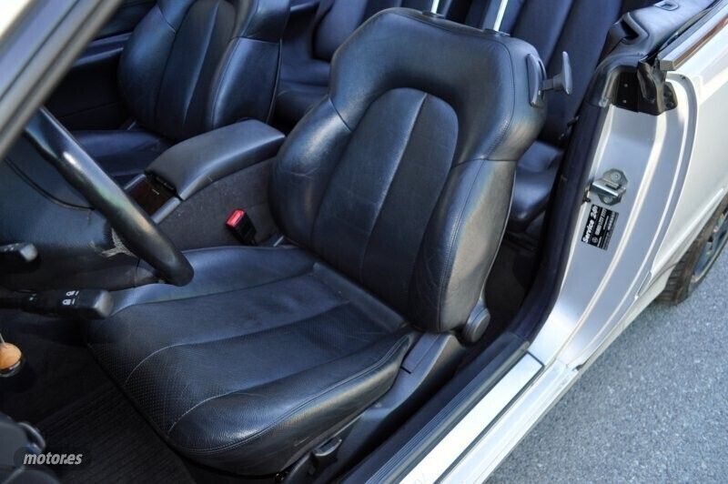 Occasion Mercedes CLK320 225 PK (165 kW) 2001 Zilver Cabriolet