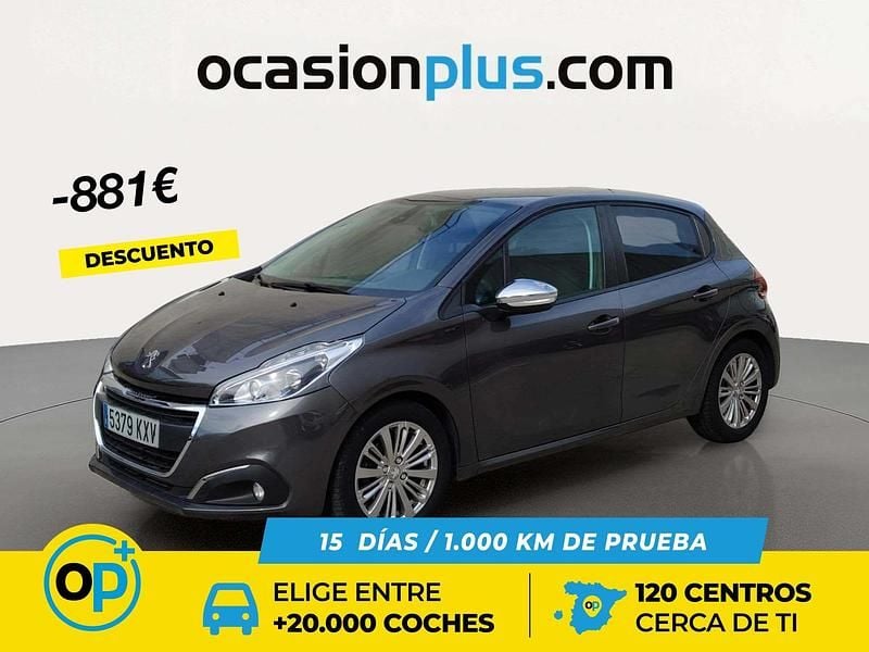 Gris Usado 2019 Peugeot 208 Signature Sky Utilitario | 9700 € (Precio justo) - Imagen 1/4