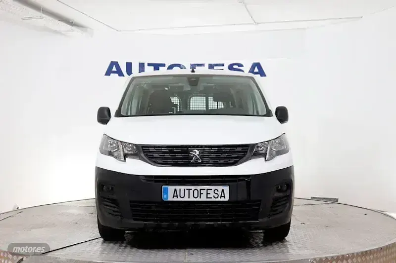 Usado Peugeot Partner S 100 CV (73 kW) 2020 Blanco Monovolumen