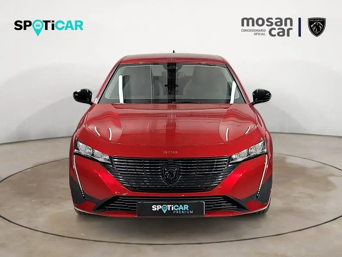 Usado Peugeot 308 Allure 130 CV (95 kW) 2024 Rojo Berlina